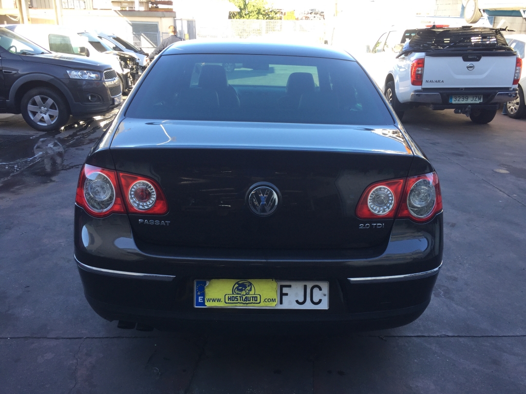 VOLKSWAGEN PASSAT 2.0 TDI 140CV DSG