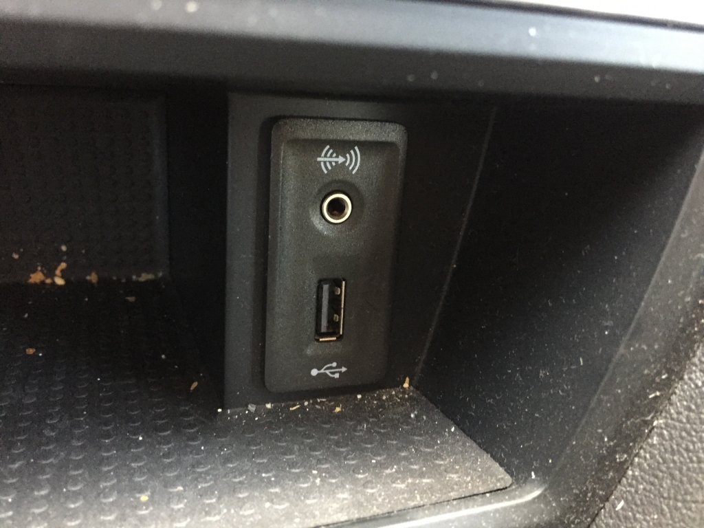 SEAT LEON 1.6 TDI 110CV