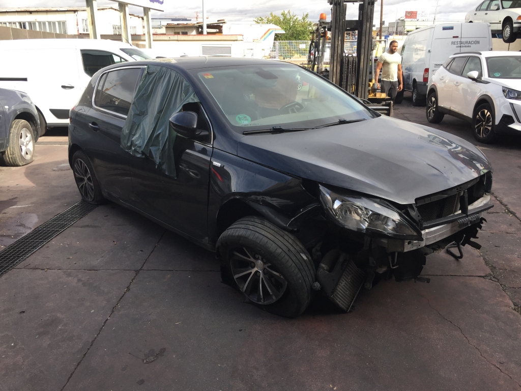 PEUGEOT 308 1.2 INY 110CV