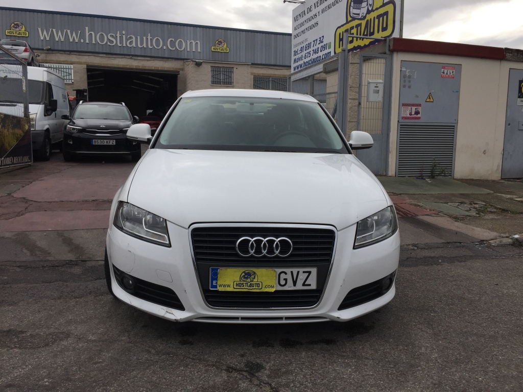 AUDI A-3 1.6 TDI 105CV