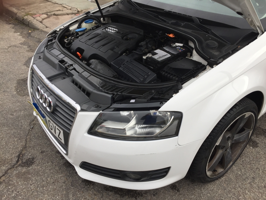 AUDI A-3 1.6 TDI 105CV