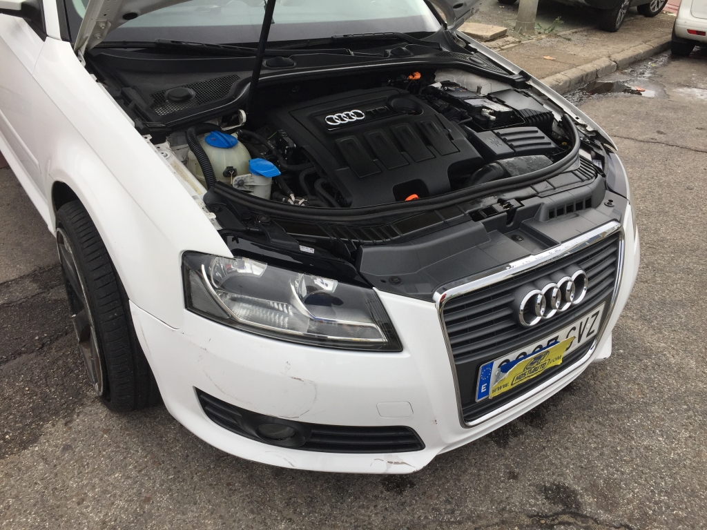 AUDI A-3 1.6 TDI 105CV