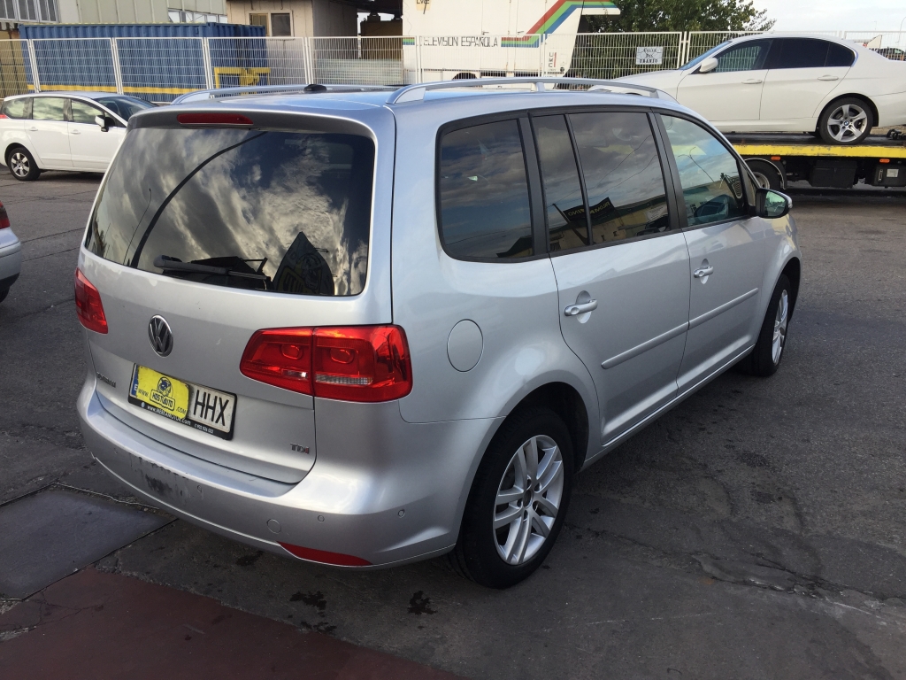 VOLKSWAGEN TOURAN 1.6 TDI 105CV