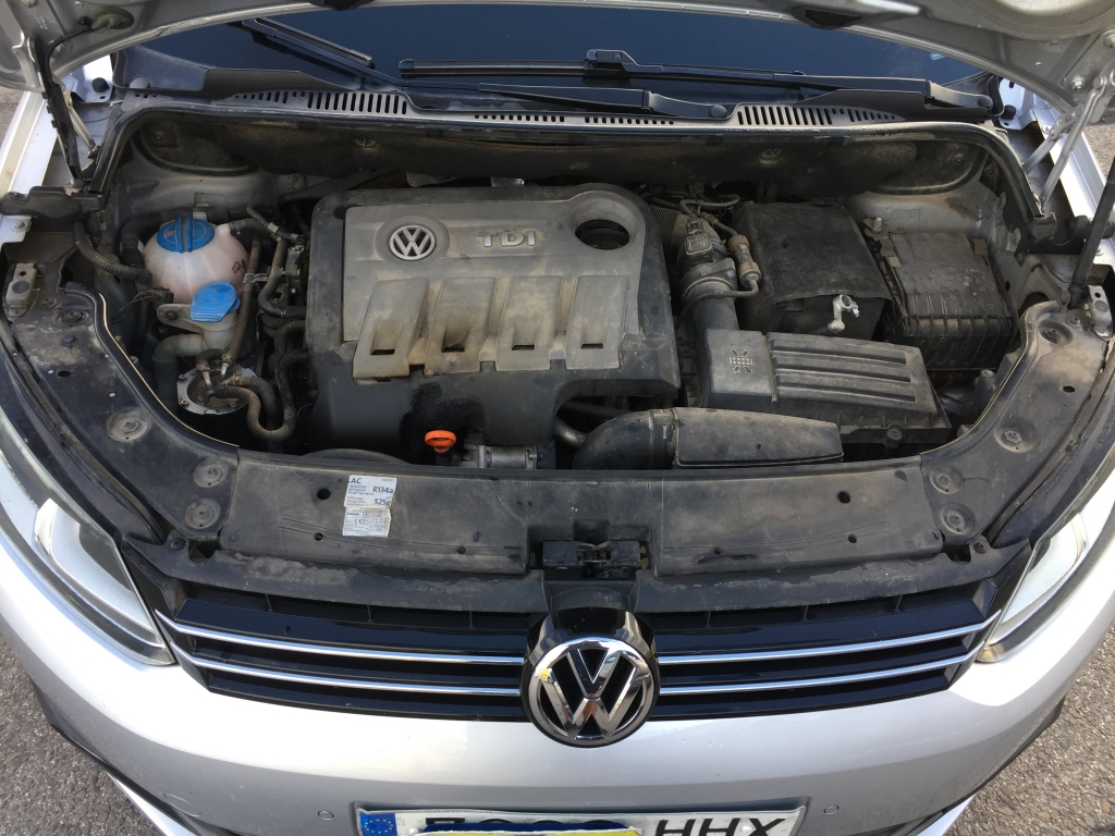 VOLKSWAGEN TOURAN 1.6 TDI 105CV