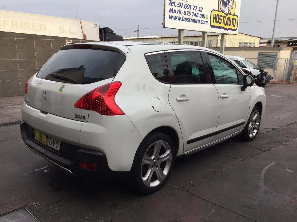 PEUGEOT 3008 1.6 HDI 110CV