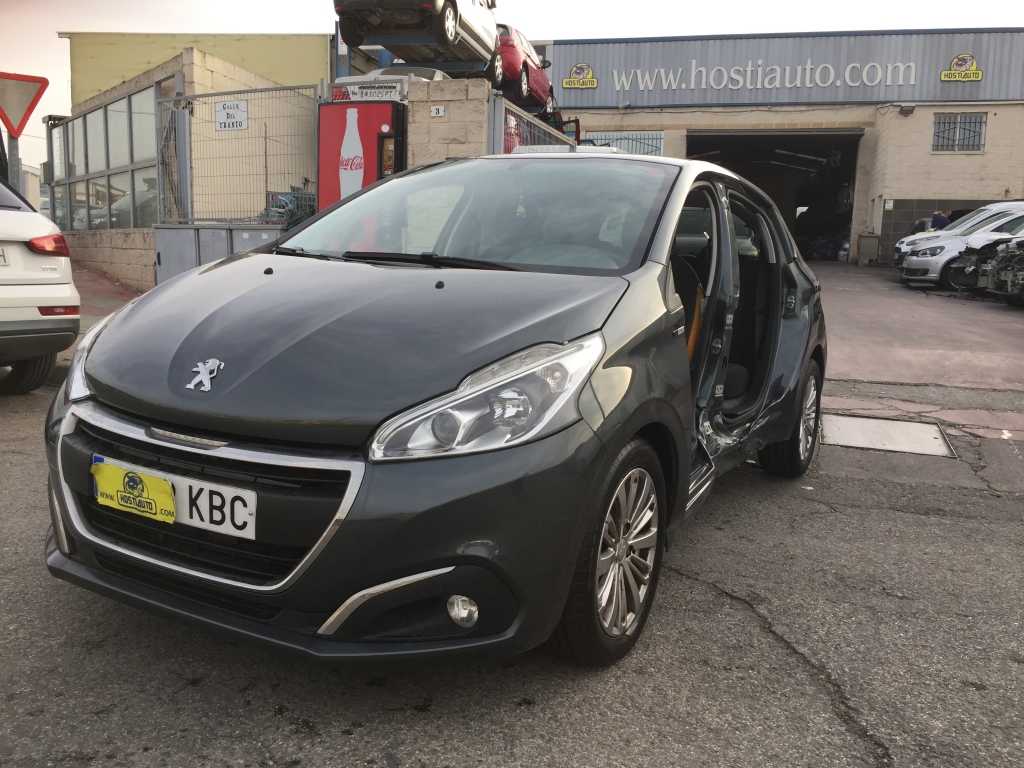 PEUGEOT 208 1.6 HDI 75CV