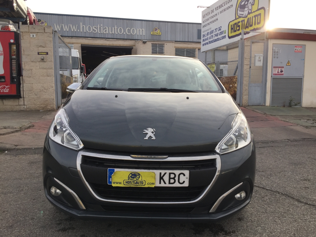 PEUGEOT 208 1.6 HDI 75CV