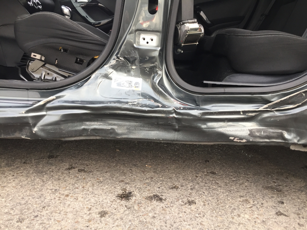 PEUGEOT 208 1.6 HDI 75CV