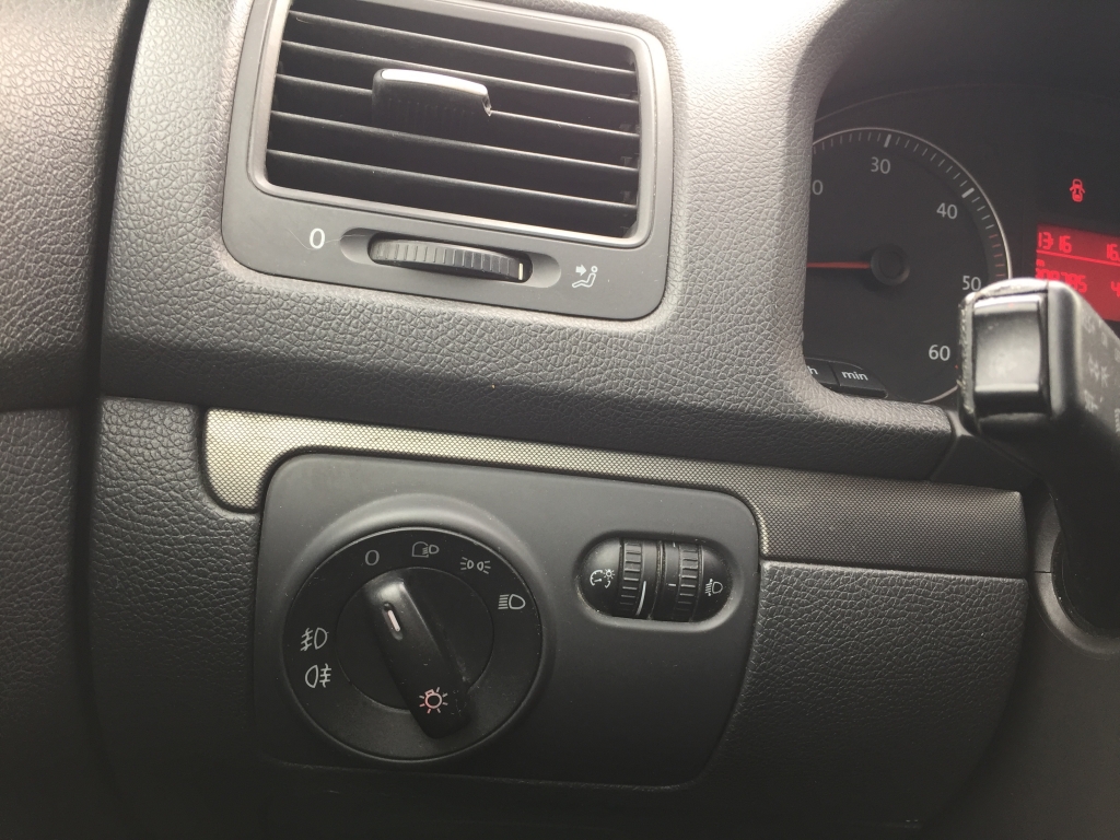 VOLKSWAGEN GOLF 1.9 TDI 105CV