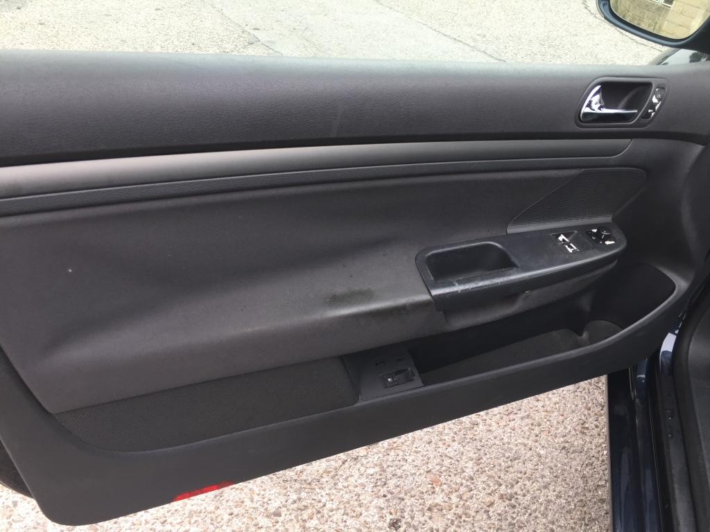 VOLKSWAGEN GOLF 1.9 TDI 105CV