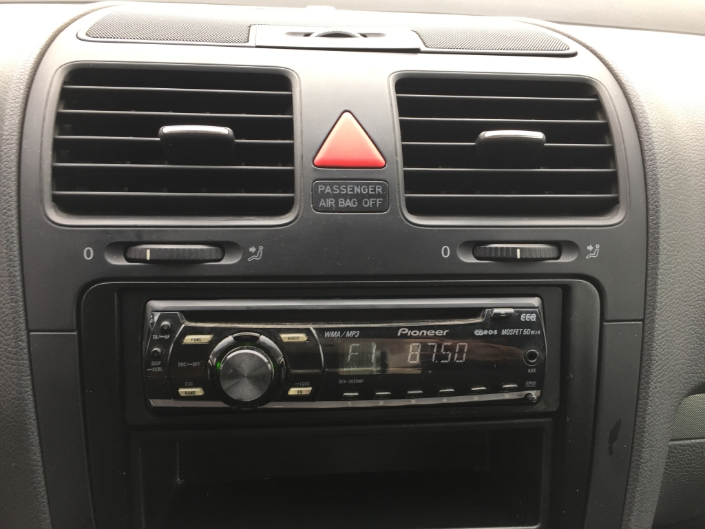 VOLKSWAGEN GOLF 1.9 TDI 105CV