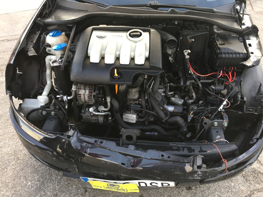 VOLKSWAGEN GOLF 1.9 TDI 105CV