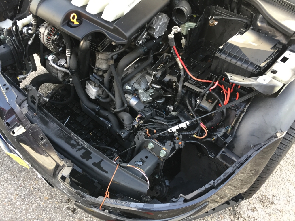 VOLKSWAGEN GOLF 1.9 TDI 105CV