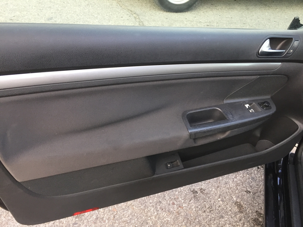 VOLKSWAGEN GOLF 1.9 TDI 105CV