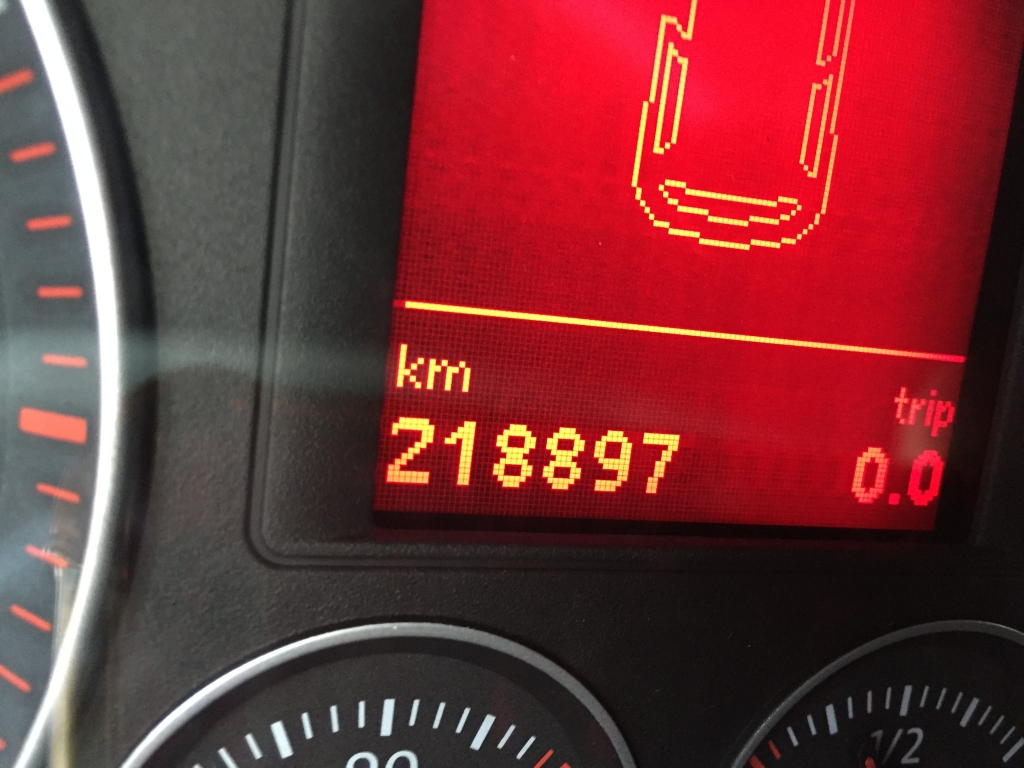 VOLKSWAGEN GOLF 1.9 TDI 105CV