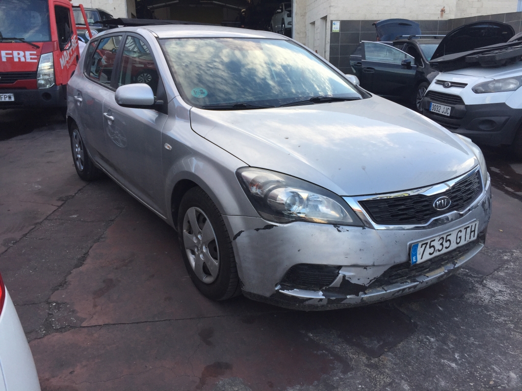 KIA CEED 1.4 INY 90CV
