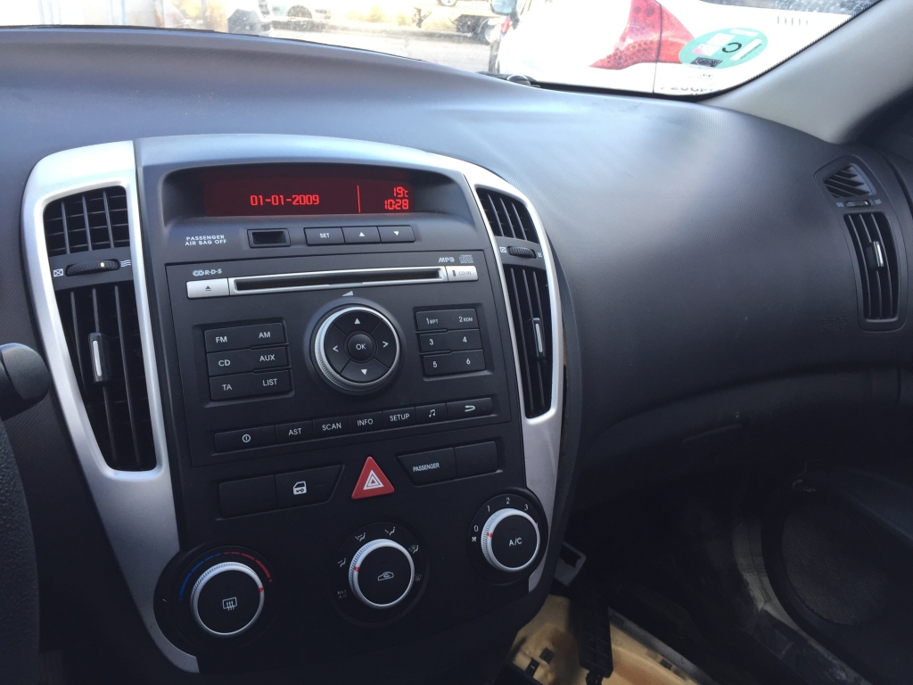 KIA CEED 1.4 INY 90CV