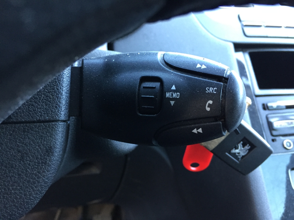 PEUGEOT 5008 1.6 HDI 115CV 7 PLAZAS