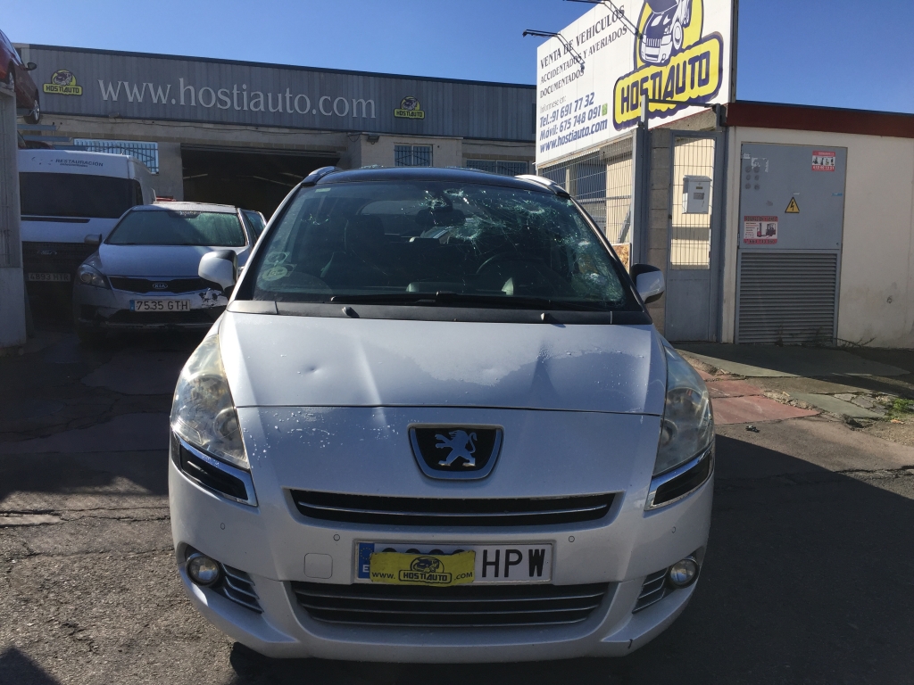 PEUGEOT 5008 1.6 HDI 115CV 7 PLAZAS