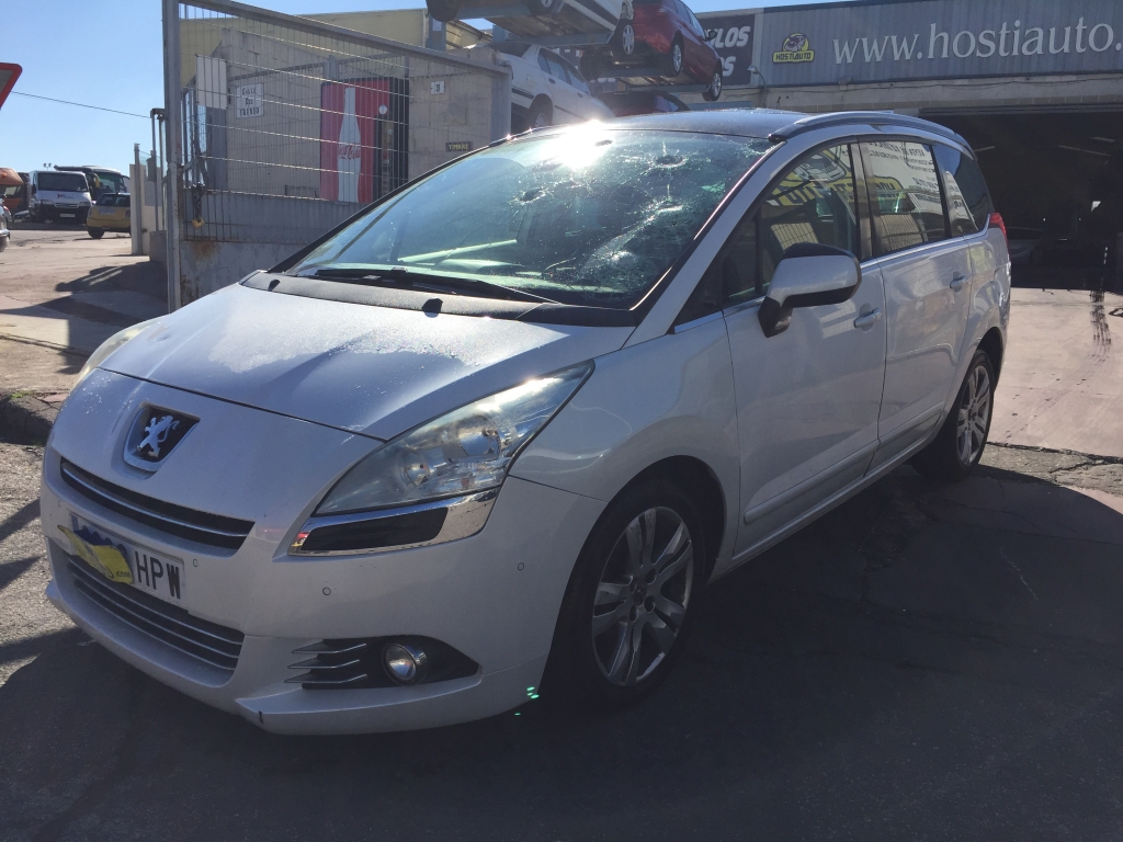 PEUGEOT 5008 1.6 HDI 115CV 7 PLAZAS