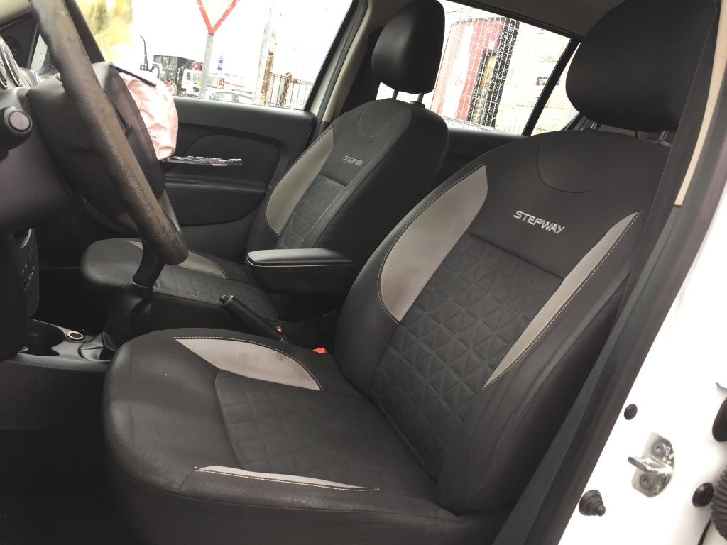 DACIA SANDERO 1.0 INY 90CV