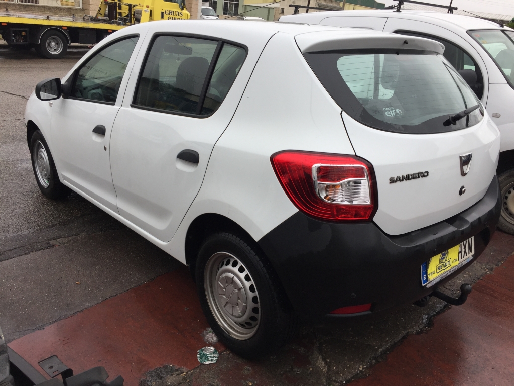 DACIA SANDERO1.4 INY 75CV