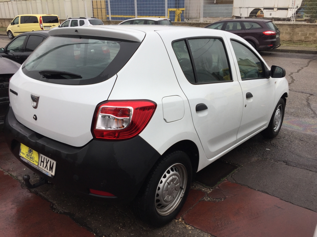 DACIA SANDERO1.4 INY 75CV