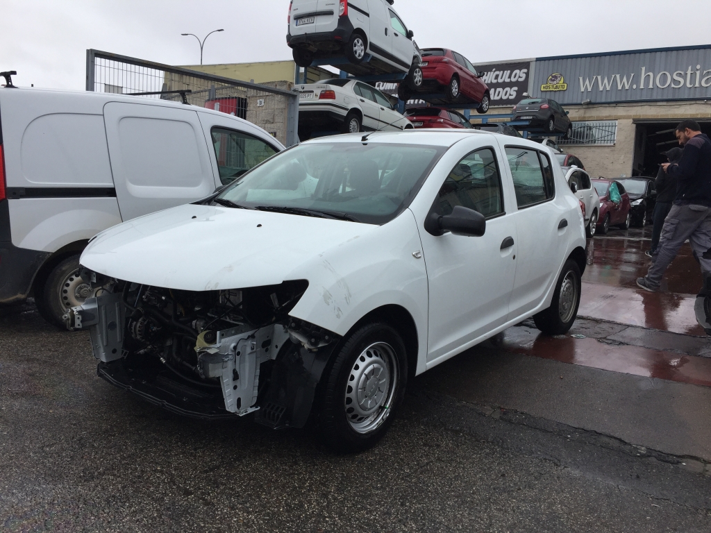 DACIA SANDERO1.4 INY 75CV