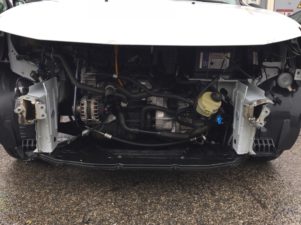 DACIA SANDERO1.4 INY 75CV