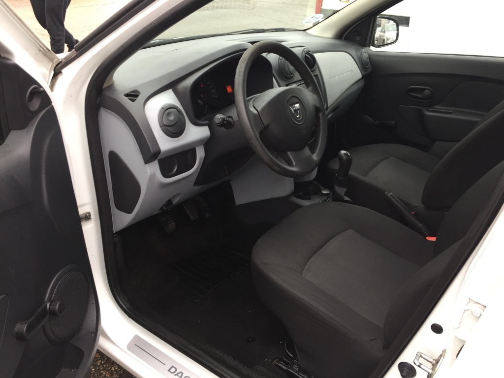 DACIA SANDERO1.4 INY 75CV