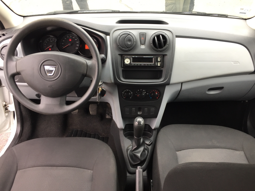 DACIA SANDERO1.4 INY 75CV