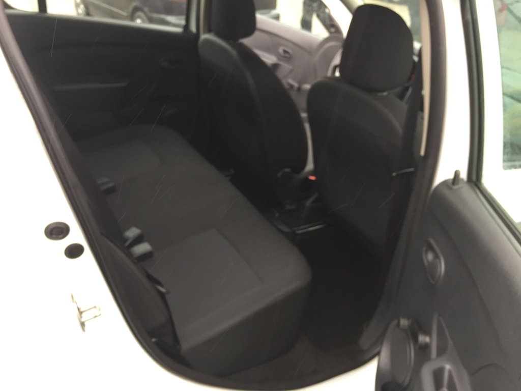 DACIA SANDERO1.4 INY 75CV