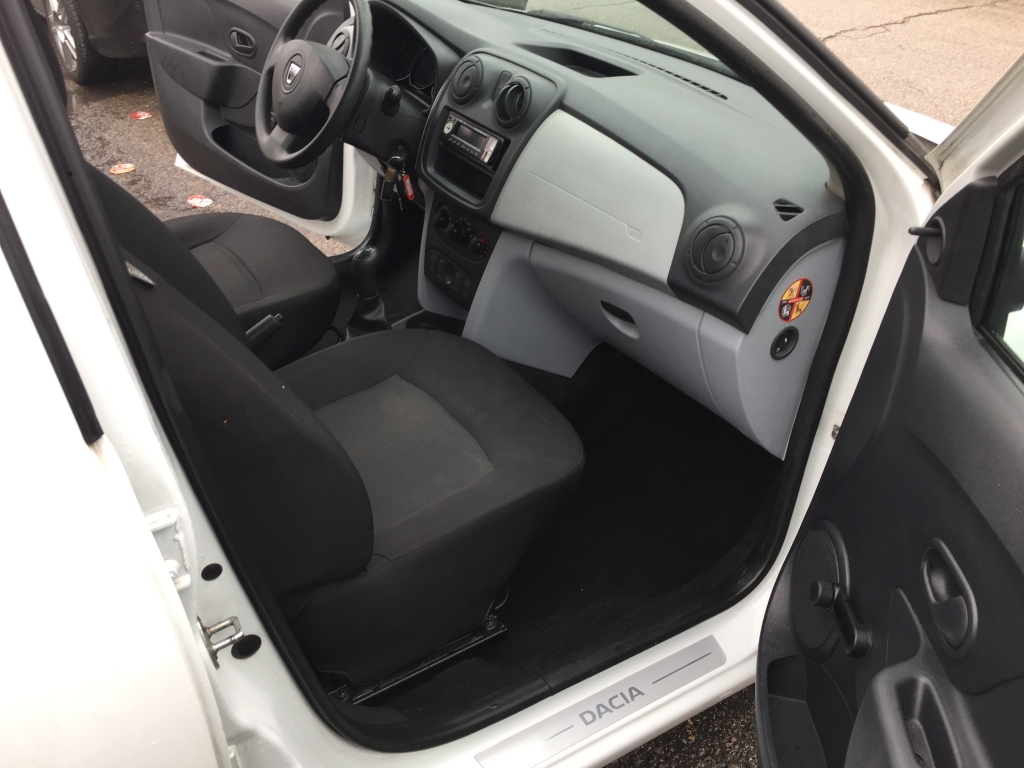 DACIA SANDERO1.4 INY 75CV