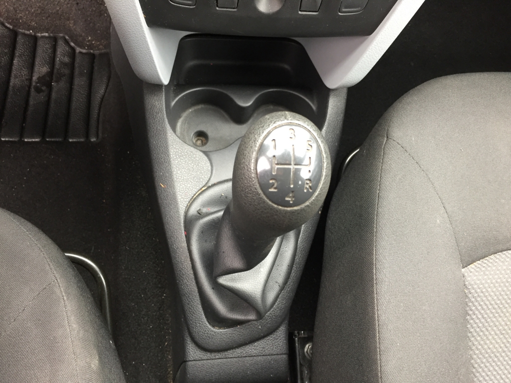 DACIA SANDERO1.4 INY 75CV