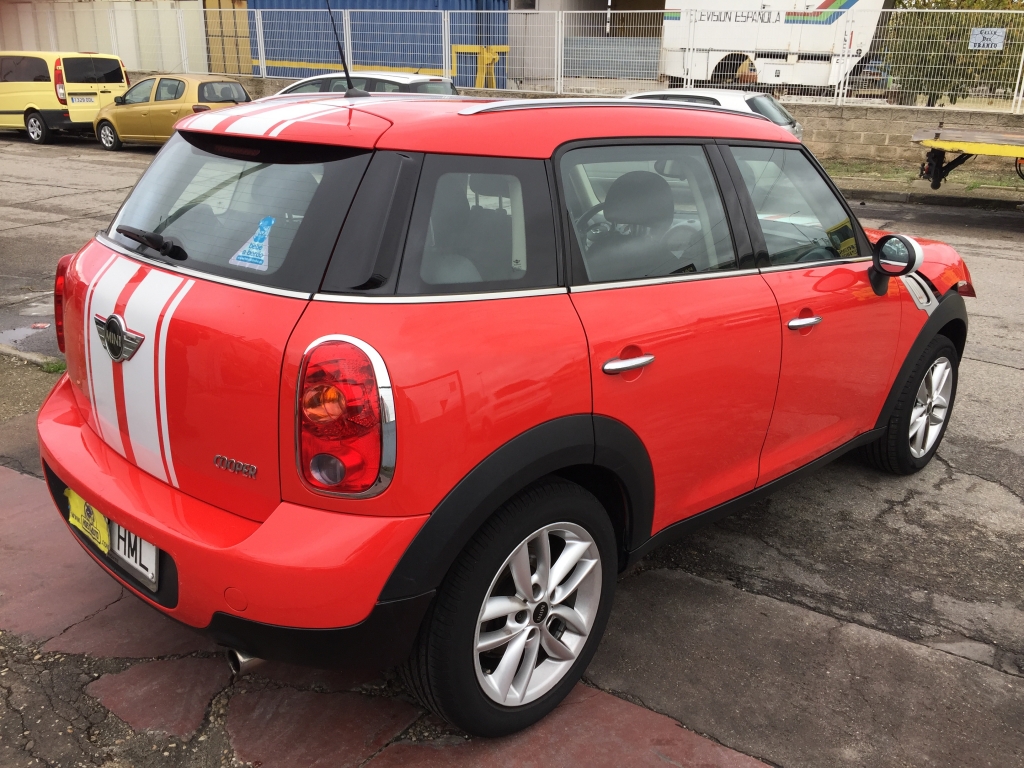 MINI COOPER COUNTRYM 1.6 INY 123CV