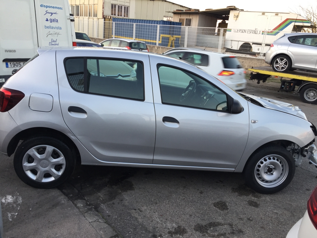 DACIA SANDERO 1.0 INY 73CV