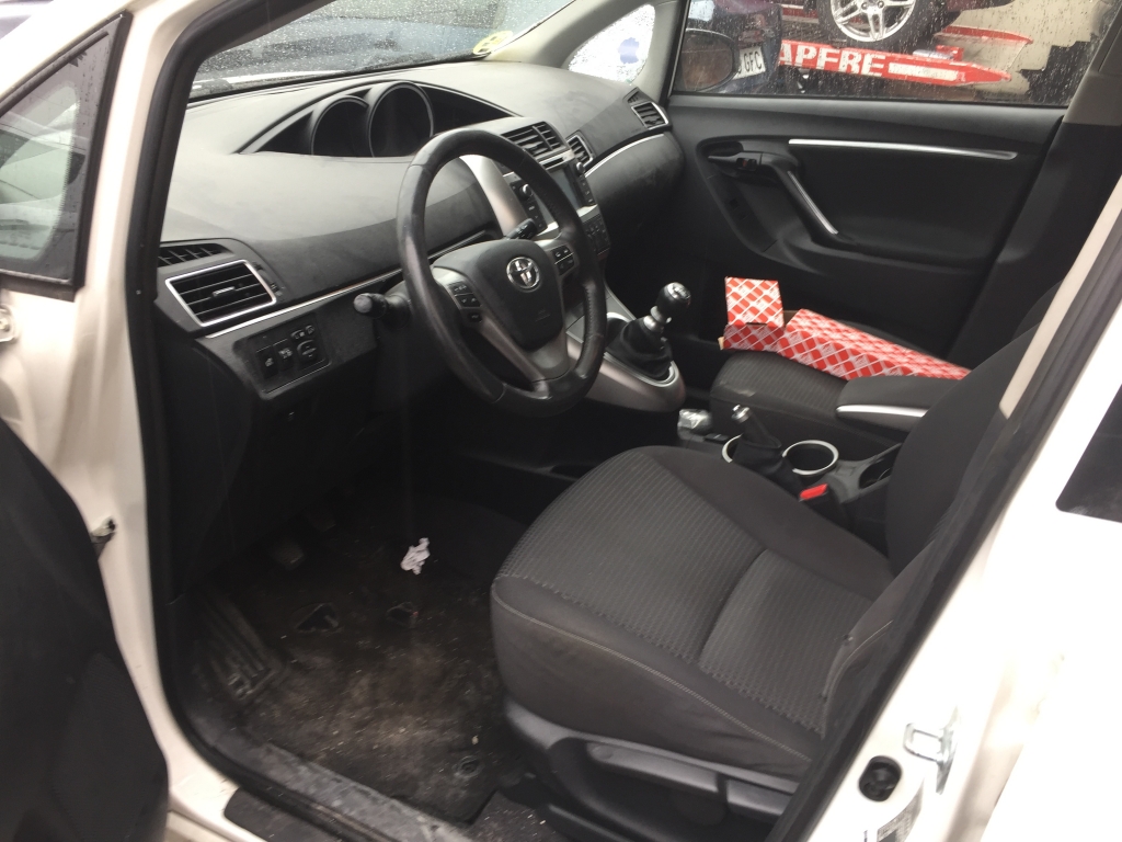 TOYOTAS VERSO 1.6 D4D 112CV