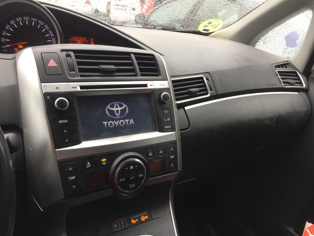 TOYOTAS VERSO 1.6 D4D 112CV