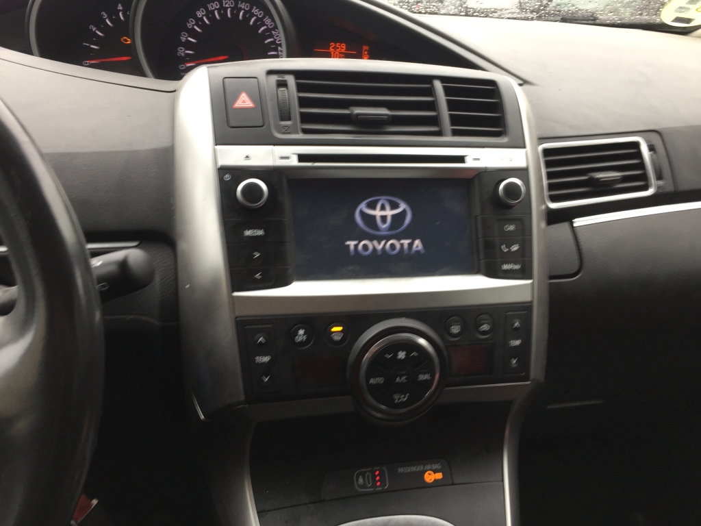 TOYOTAS VERSO 1.6 D4D 112CV