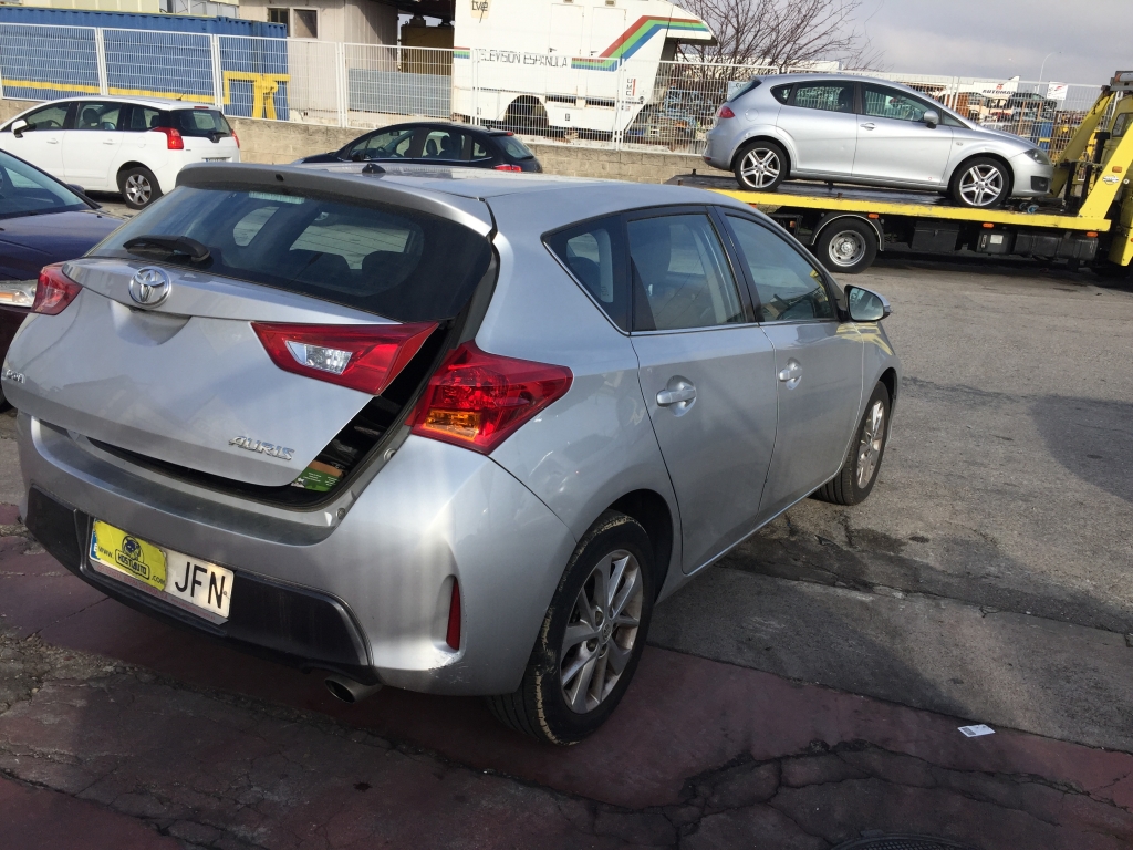 TOYOTA AURIS 1.6 INY 132CV