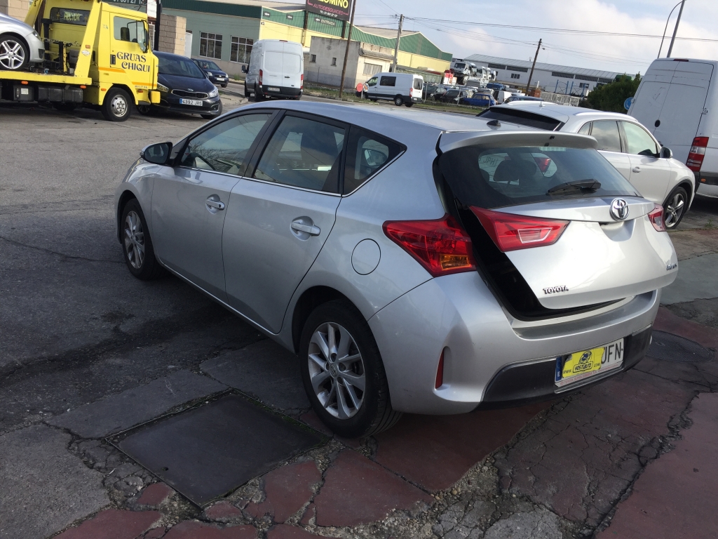 TOYOTA AURIS 1.6 INY 132CV