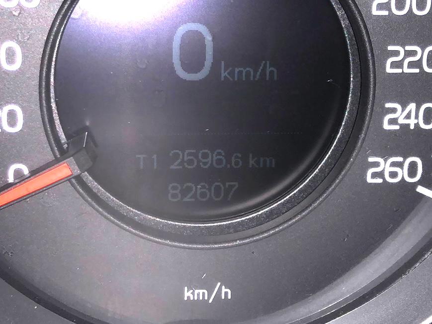 VOLVO V-40 2.0 INY 122CV