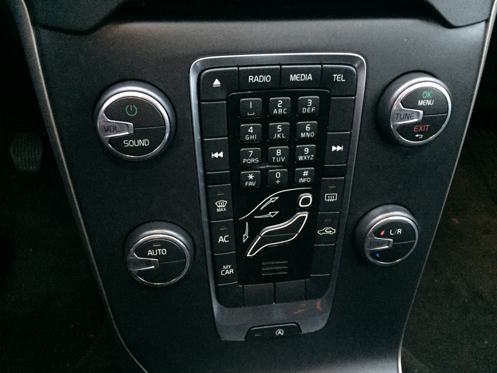 VOLVO V-40 1.7 INY 122CV