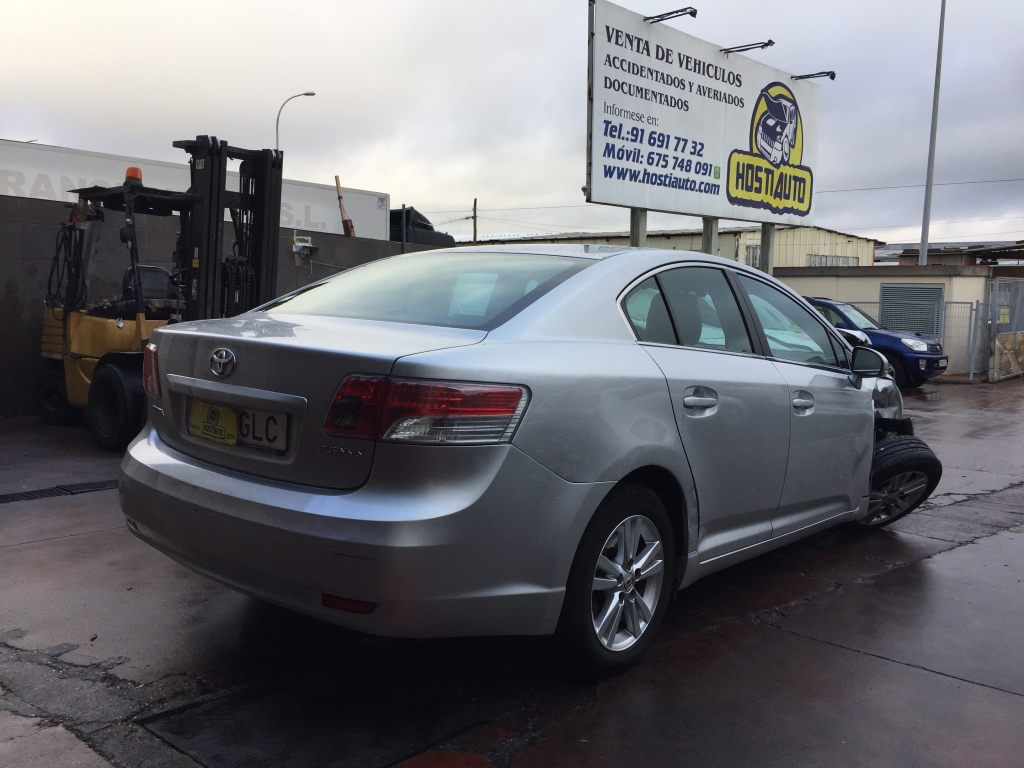 TOYOTA AVENSIS 1.6 VVT-I 132CV