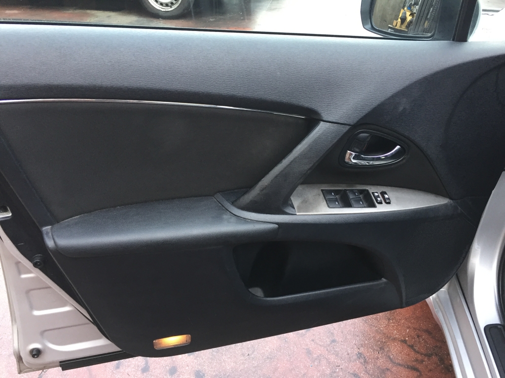 TOYOTA AVENSIS 1.6 VVT-I 132CV