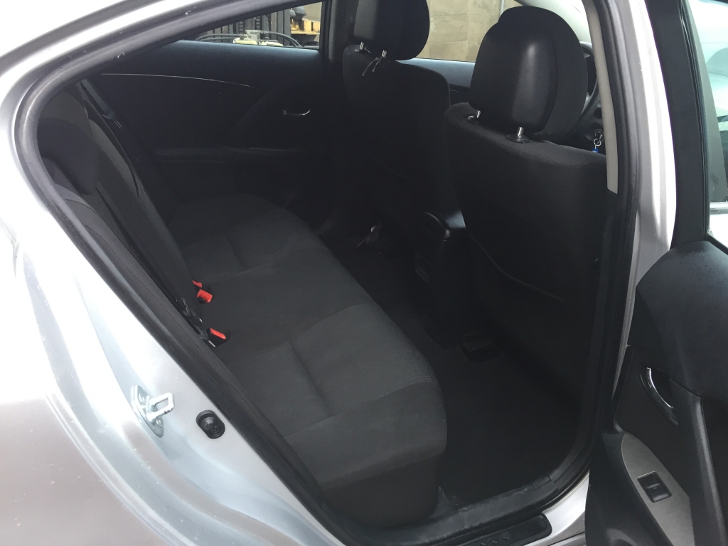 TOYOTA AVENSIS 1.6 VVT-I 132CV