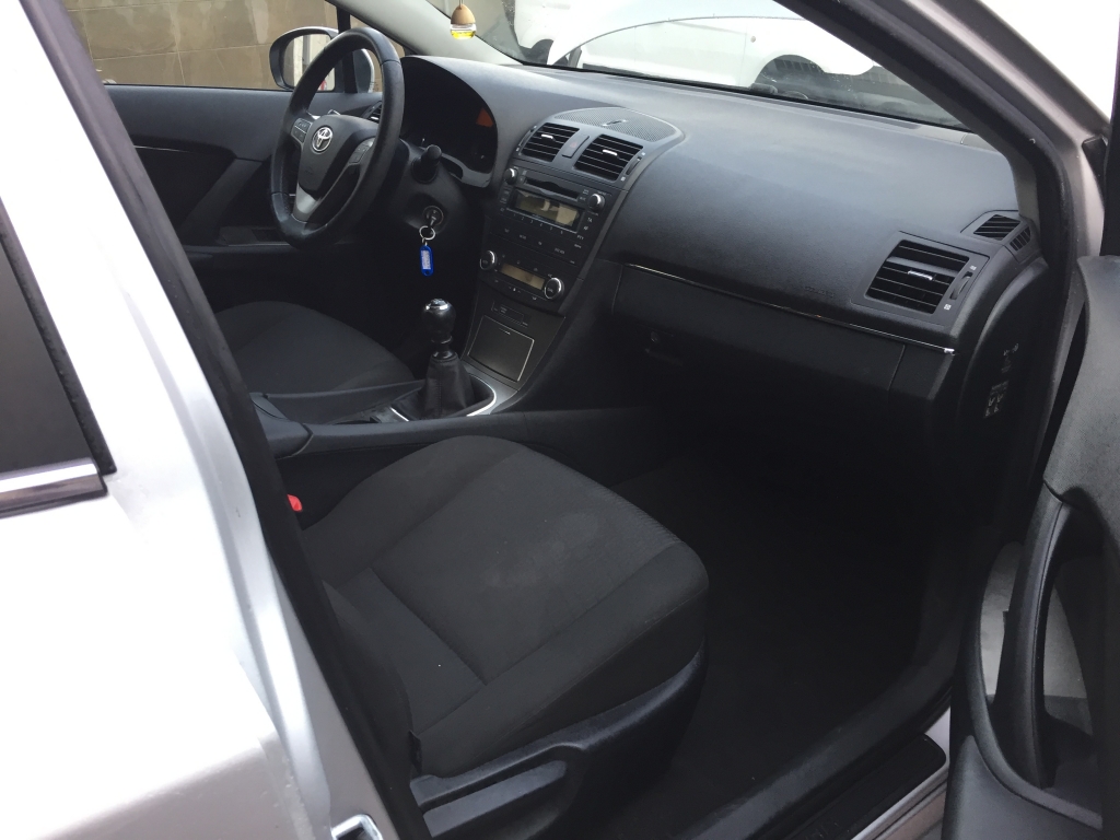 TOYOTA AVENSIS 1.6 VVT-I 132CV