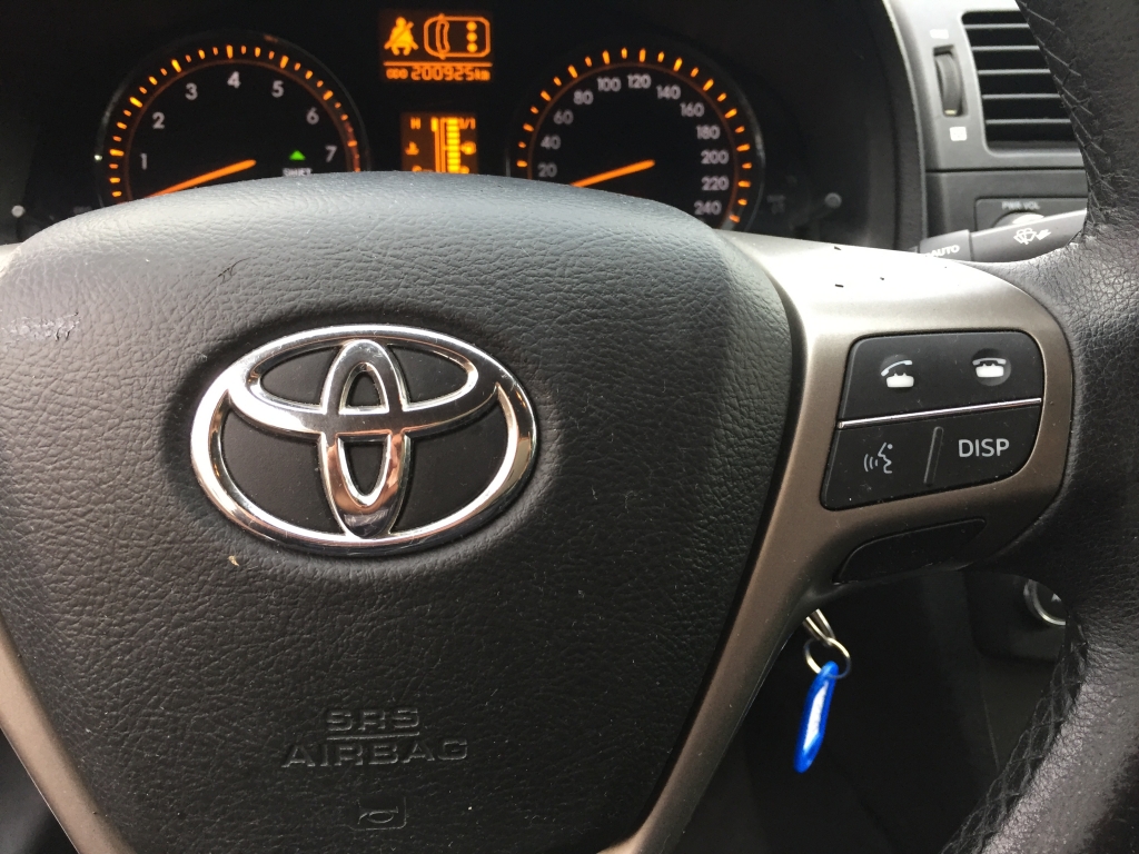 TOYOTA AVENSIS 1.6 VVT-I 132CV