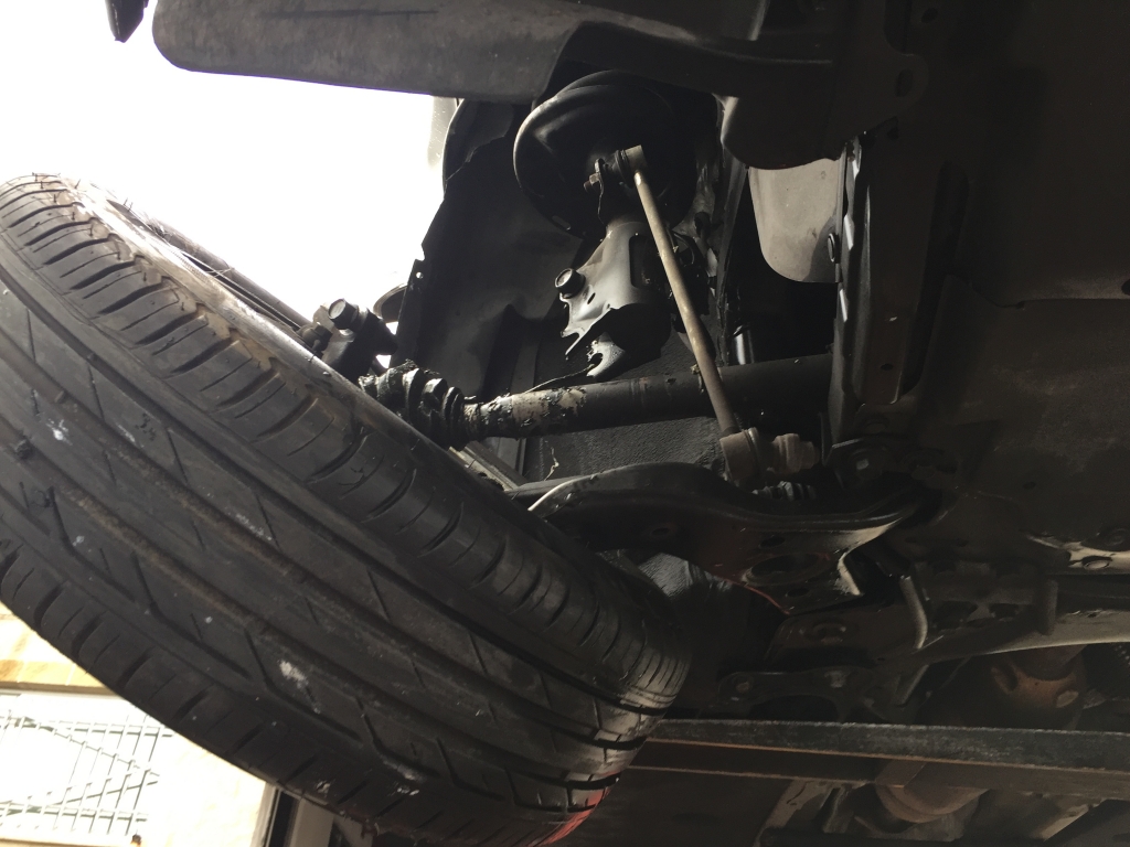 TOYOTA AVENSIS 1.6 VVT-I 132CV