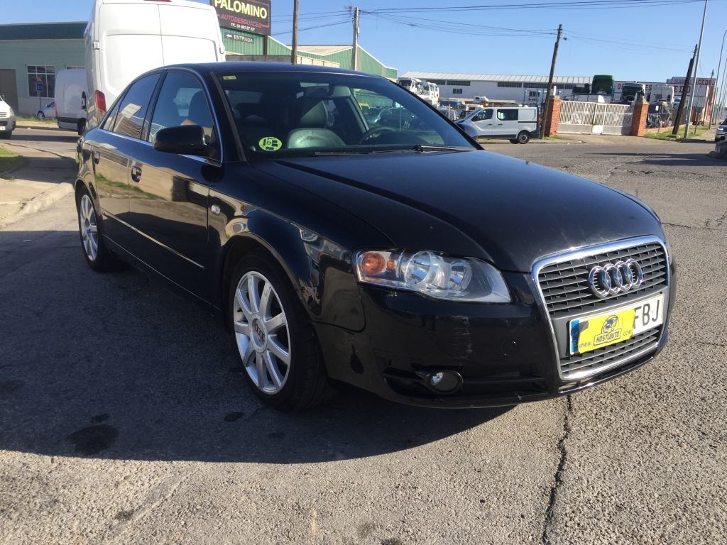 AUDI A-4 2.0 TDI 140CV S.LINE